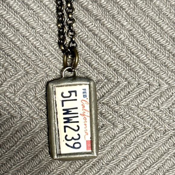 California Double Sided License Plate Dog Tag Necklace - Picture 2 of 5